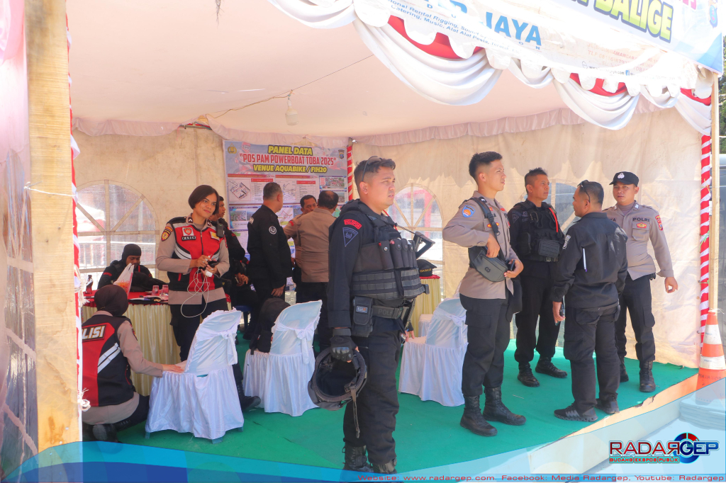 Polda Sumut All Out Amankan Event Internasional Aquabike dan F1 Powerboat di Balige